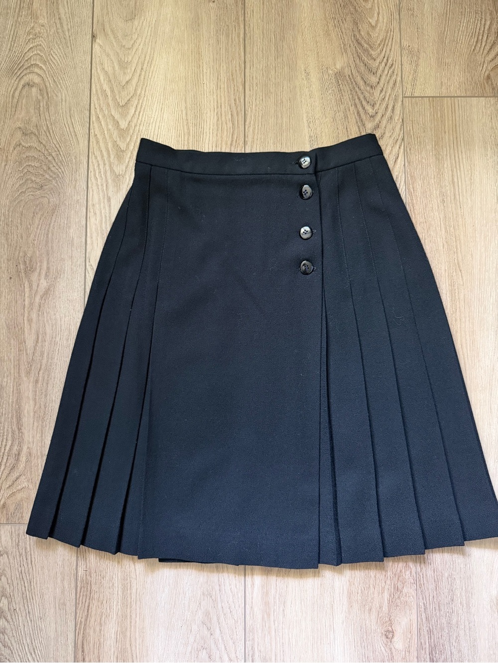 Vintage Talbots 💯% Pure Wool Black Pleated Skirt with Button Detail